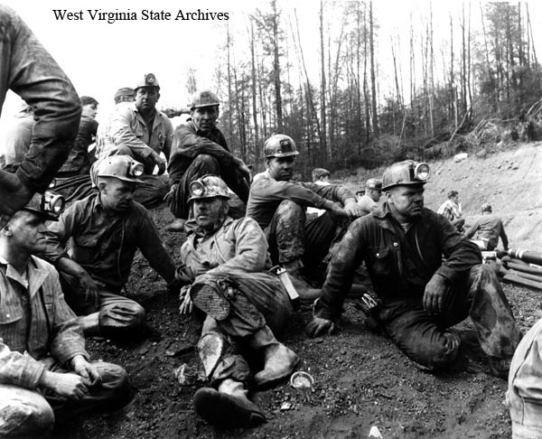 Miners on vigil during rescue efforts after Hominy Falls mishap, May 1968.
Photo: Emil Varney